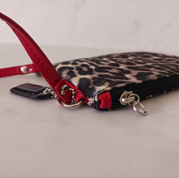 Coach Park Ocelet Small Wristlet - Picture 9 of 15